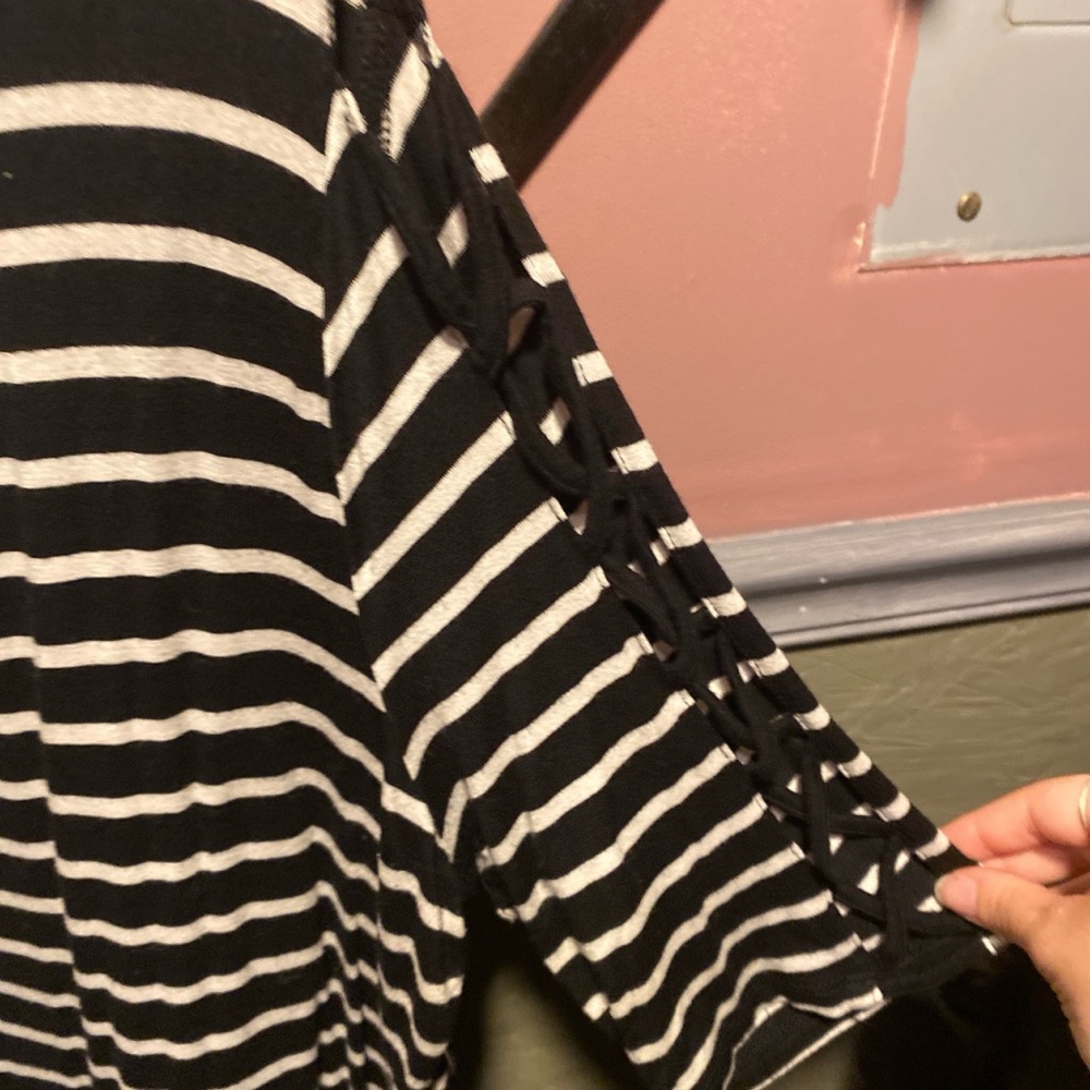 Cato Black and White Striped Top - Picture 3 of 5